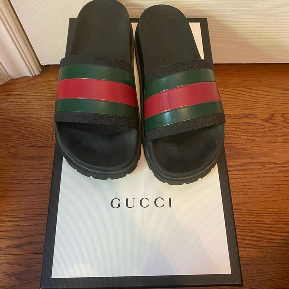 Gucci Slides (with box & receipt) - Picture 4 of 8
